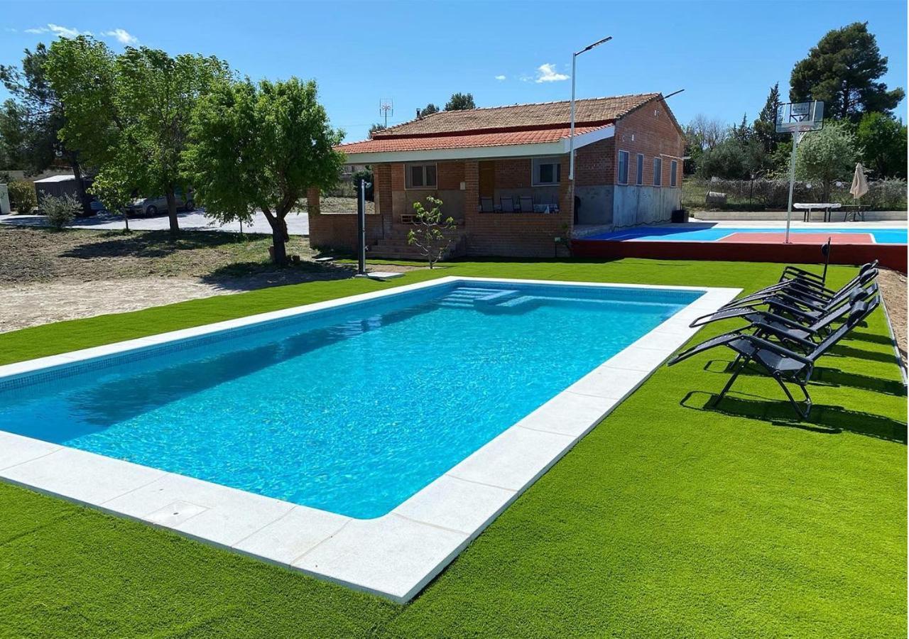 Casa Con Piscina, Villa Alarilla Fuentiduena de Tajo Dış mekan fotoğraf